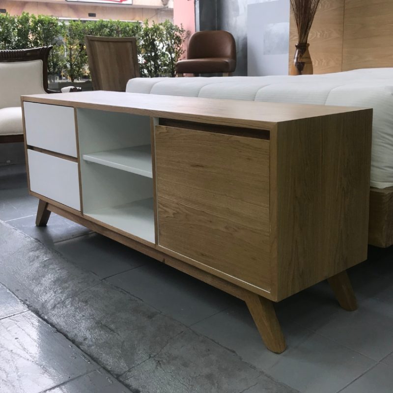 Mueble TV de diseño escandinavo